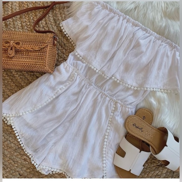 Dainty Hooligan Strapless Tier Pom Pom Trim Romper - white - Picture 10 of 10